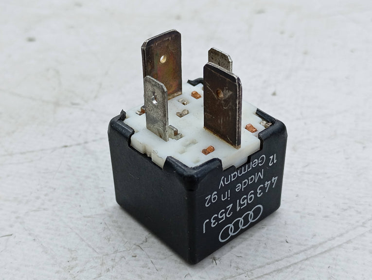 Audi VW Seat Skoda (Black-213) 4-Pin Relay 443951253J 899511000 SHO 12V 60A