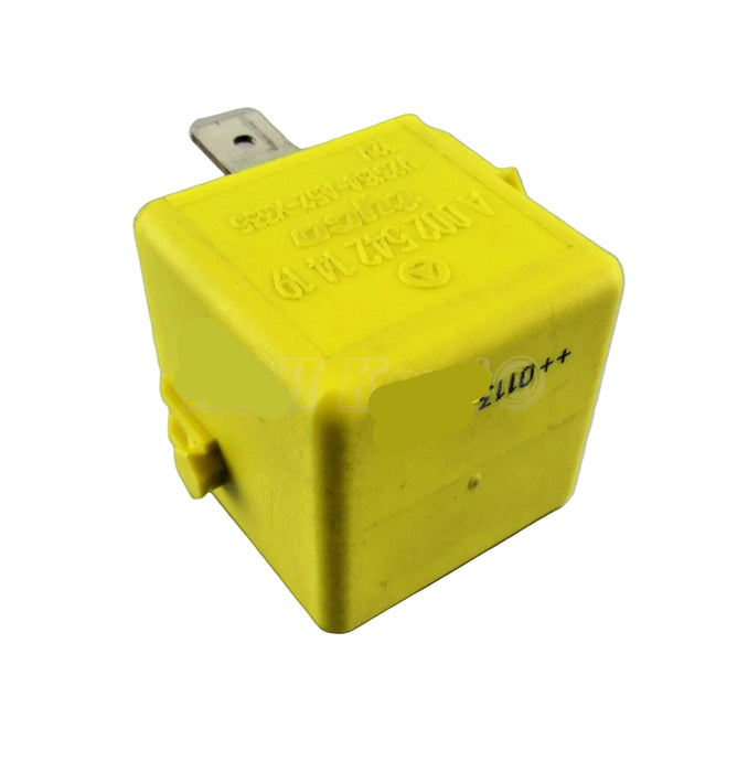 Mercedes E C M S R V Class 5-Pin Yellow Relay A0025421419 V23134-A52-X335