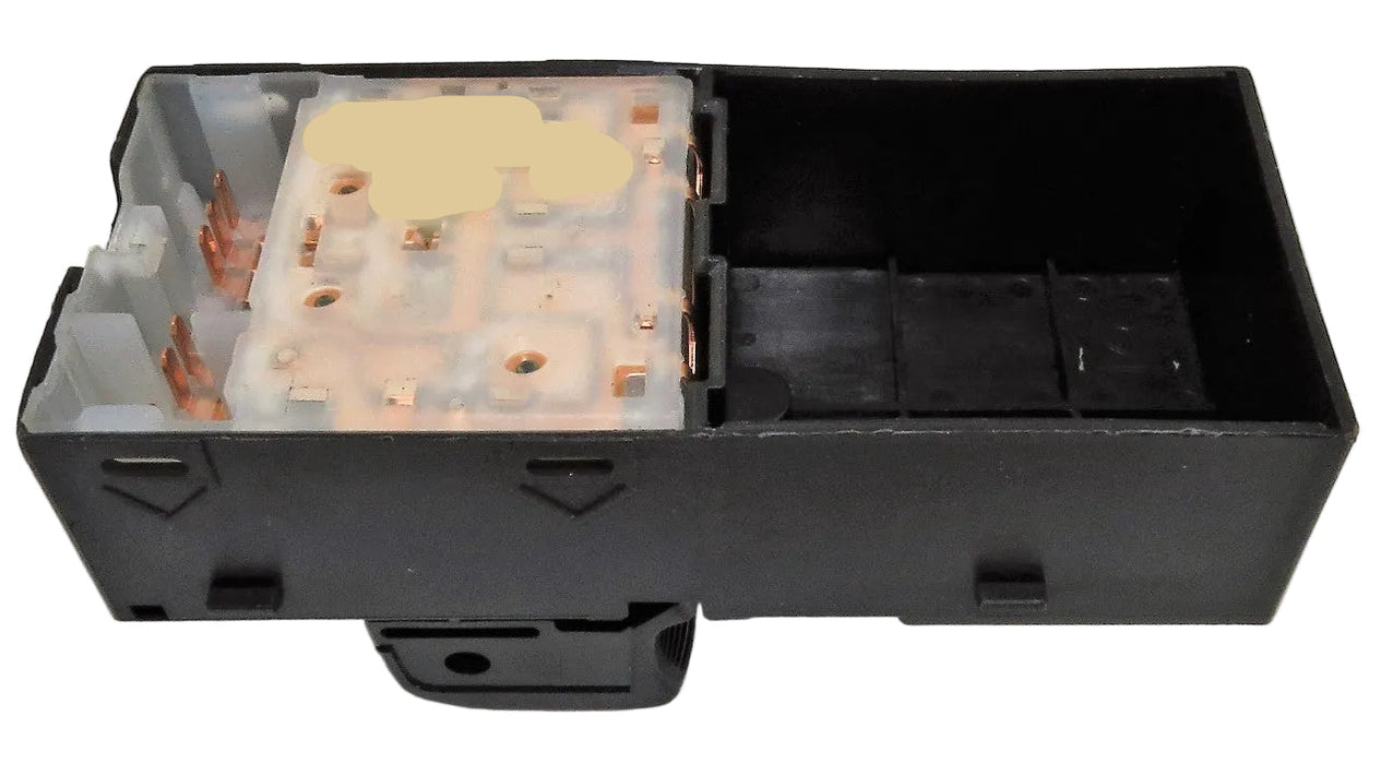 Genuine Nissan Micra K12 MK3 (03-10) Genuine Driver Side Window Switch Lifter