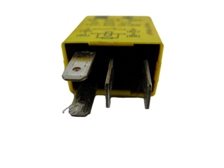 Genuine GM Opel Vauxhall Reay 90508807 29200076 Relay 4 Pins