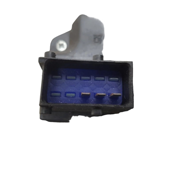 GM Renault Trafic  Door Lock Right Off Side Front 8200008261 & 91166229