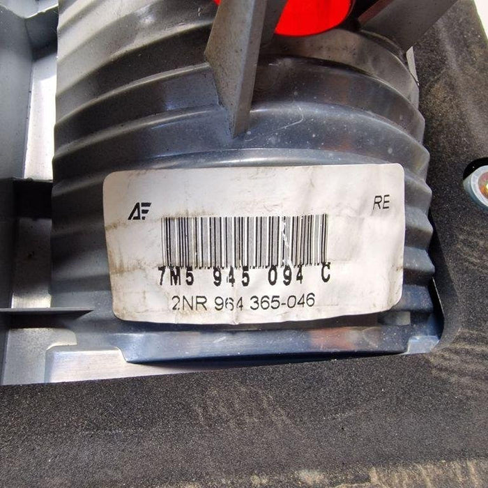 Ford Galaxy Mk1 2000-2006 Rear Driver Tailgate Light Right 7M5945094C